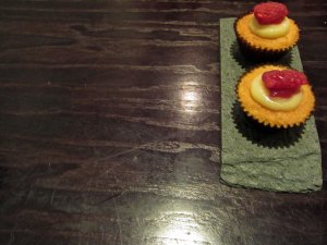 Roganic2011_12sponge Roganic - Petit Fours Victoria sponge with raspberries