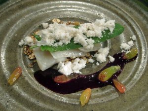 Marinated scallop, toasted seeds, red cabbage and wild sorrel