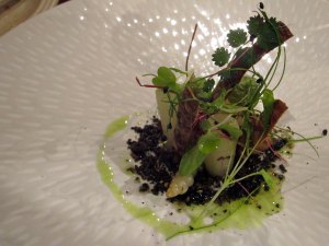 Jerusalem artichokes, Ragstone cream, tarragon, malt